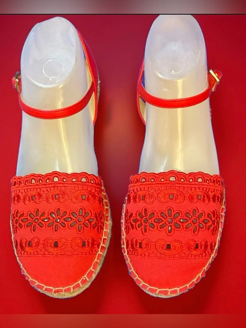 Talbots Size 7 Izzy d’Orsay Canvas Eyelet Espadrille Sandal Flats Red Cotton